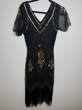 Black and Gold Beaded V-Neck Fringe Cocktail Dress 20a flapper size small
